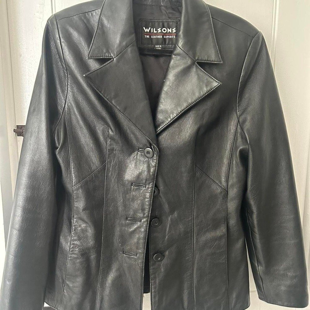Vintage Y2K Wilson's Leather black leather jacket with button-up front Sz M